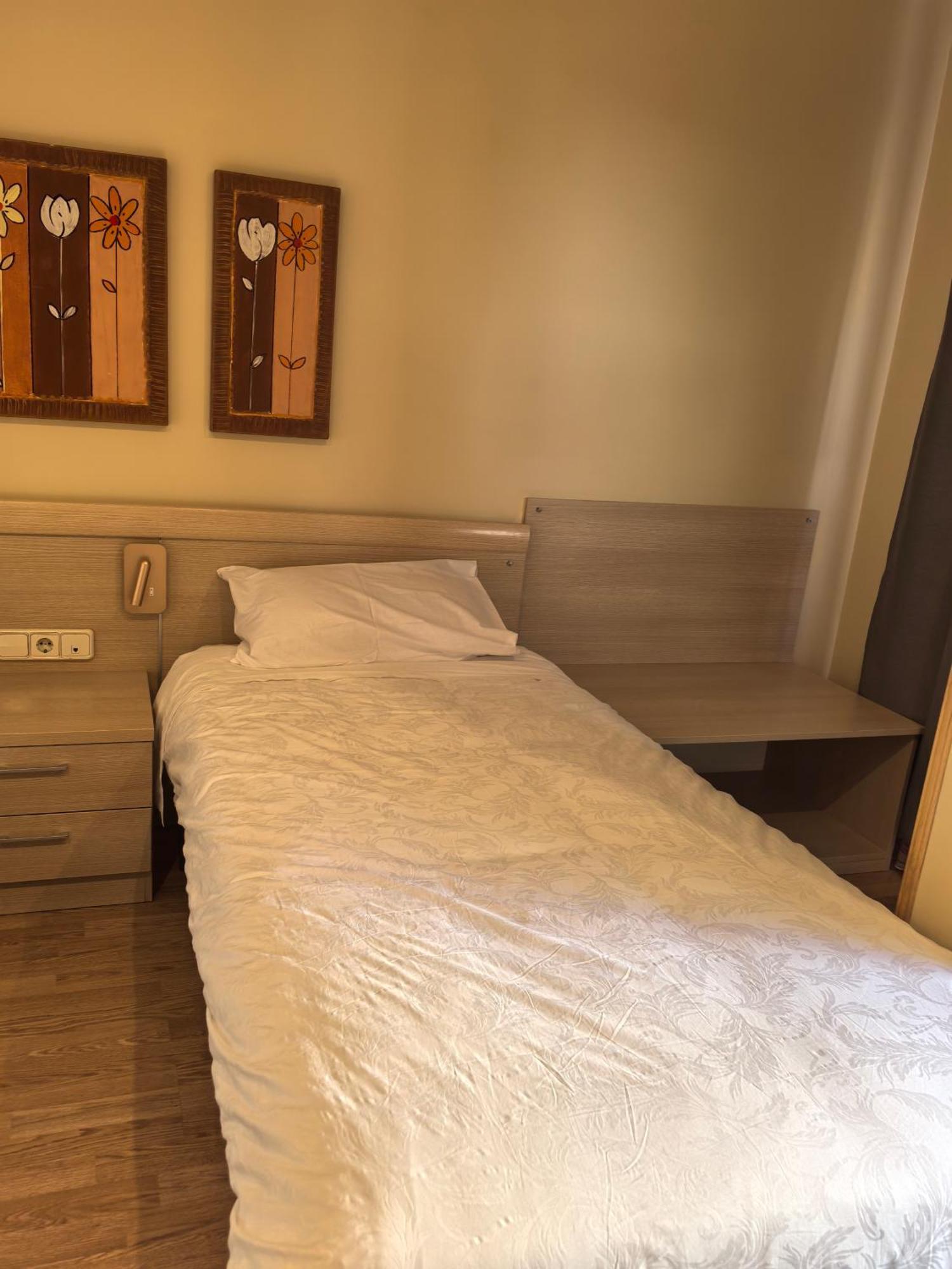 Hostal San Isidro Autol Kültér fotó